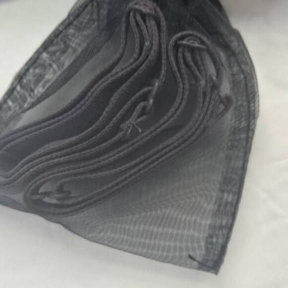 SKIMS STRAPLESS CONVERTIBLE BRA NWT - Picture 6 of 9